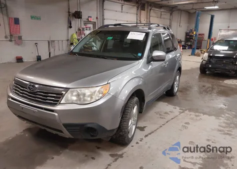 2010 Subaru Forester 2.5X Premium from USA, damaged, VIN JF2SH6CC8AH763740